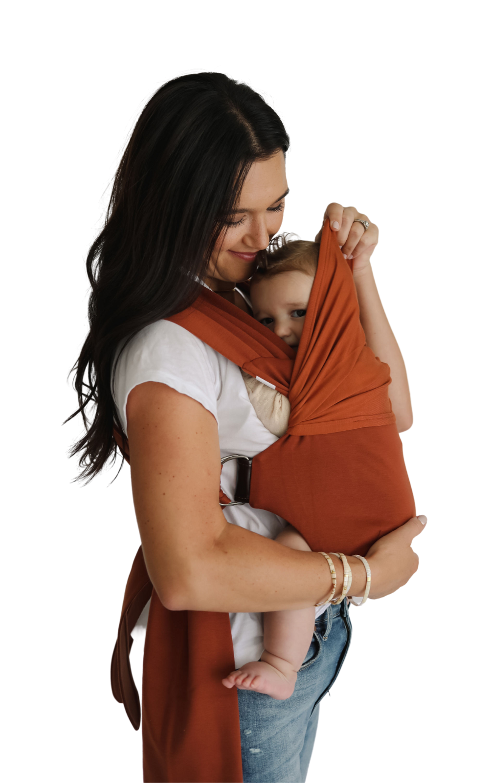 Female front carrying a baby in a Clay Simple Wrap