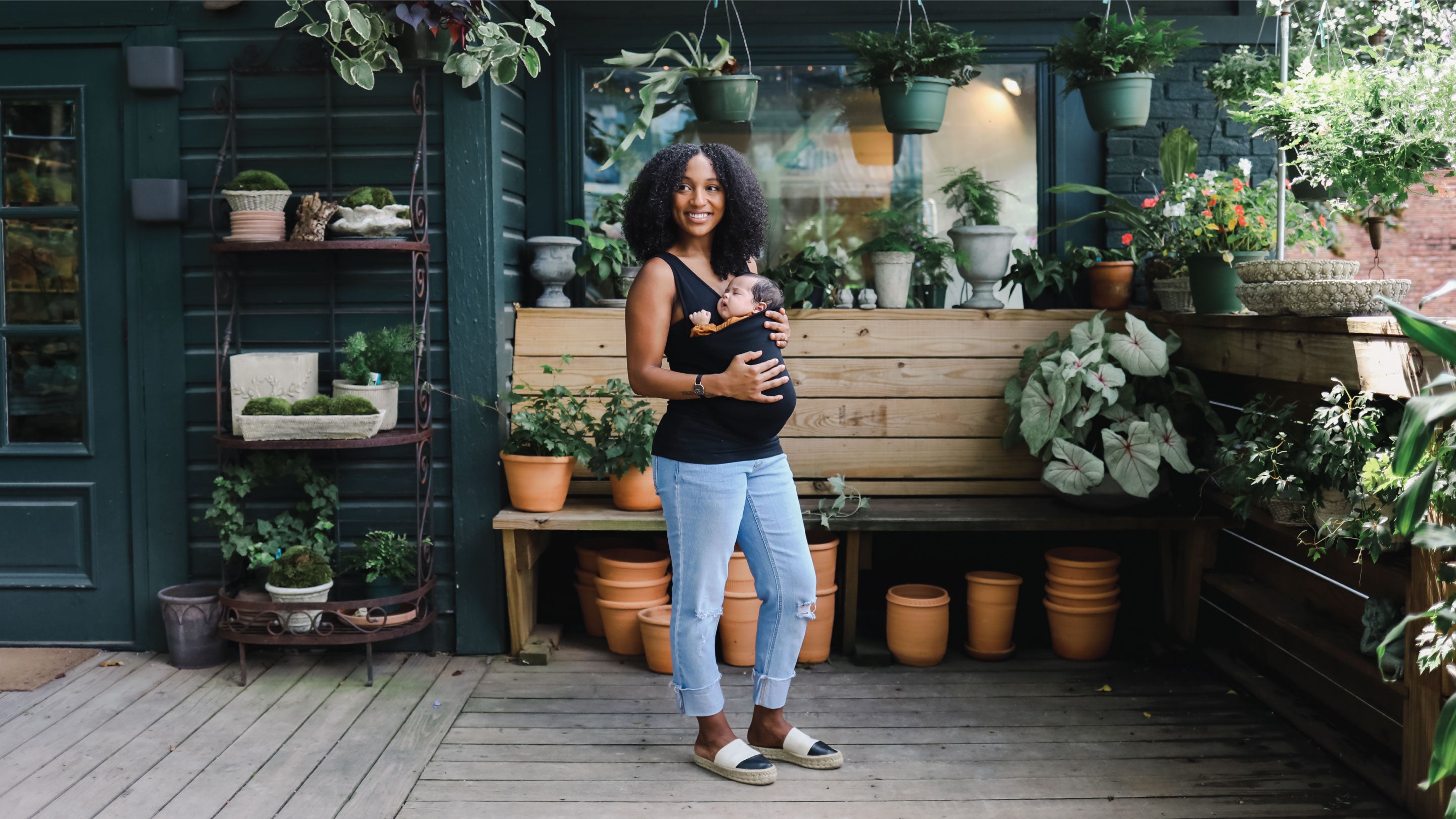 Lalabu Soothe Shirt in Pure Black